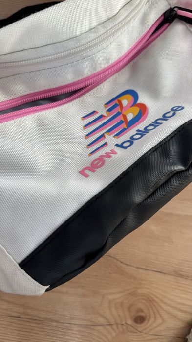 Бананка new balance