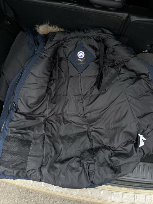 Canada goose парка пуховик оригинал куртка пальто женское l размер m
