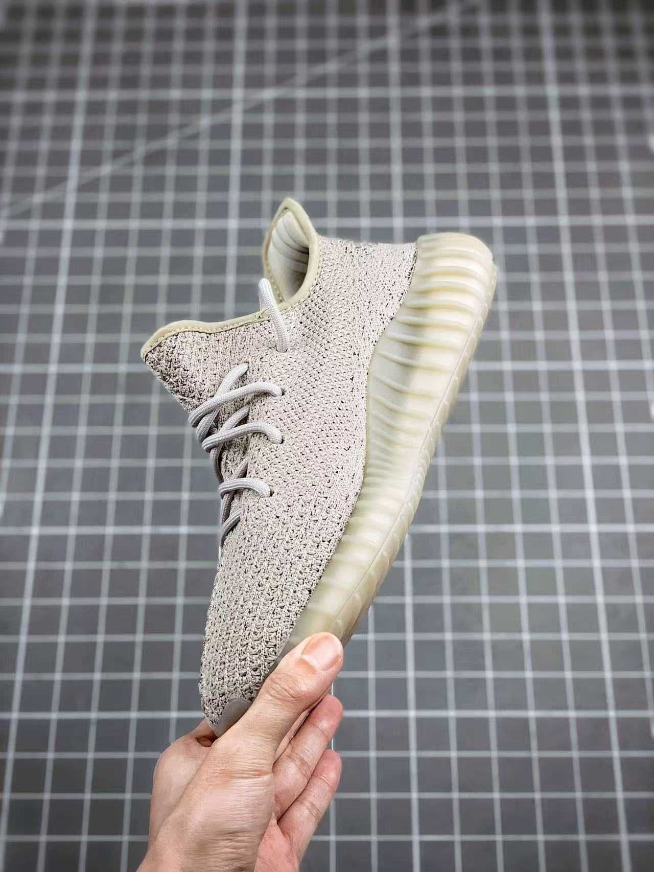 Yeezy350BoostV2ReverseOreo r.36