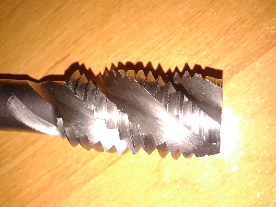 gwintownik 7/8" HSS