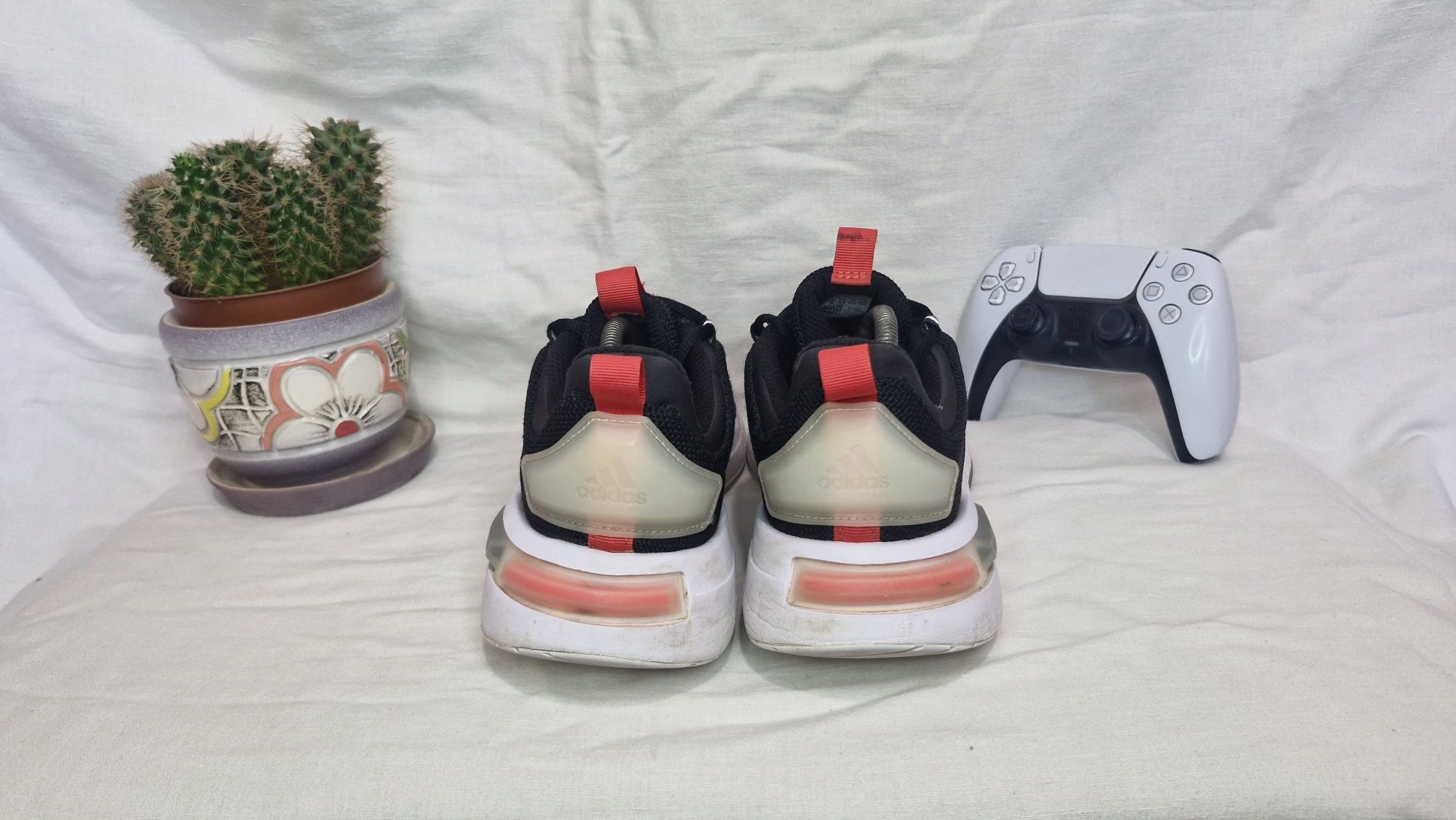 Кросівки Adidas Racer TR23.Розмір 42