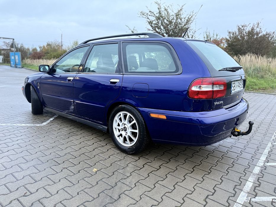 Volvo V40! 2003 1.9TD