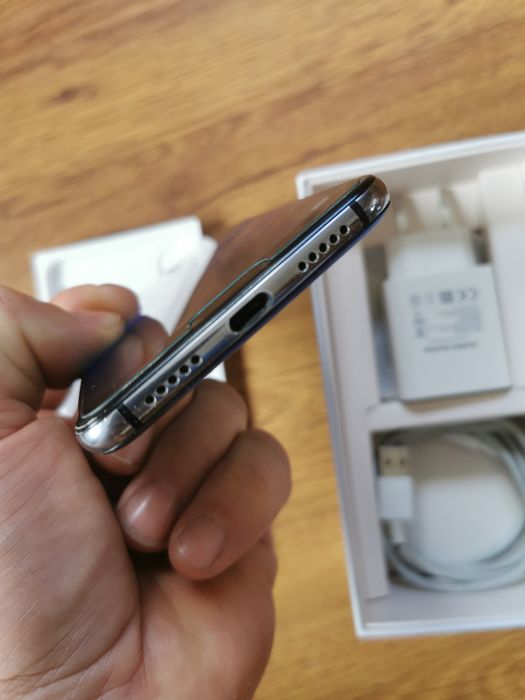 Super stan! Huawei p20pro 6GBRAM 128GB