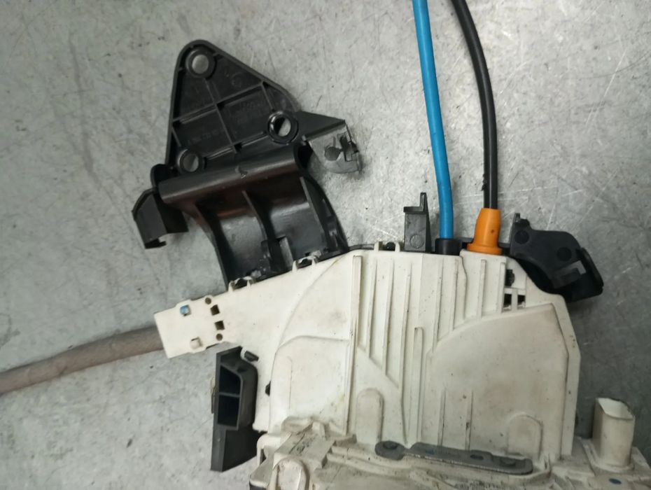 Fechadura / fecho porta trás esquerdo MERCEDES-BENZ GLK (X204)