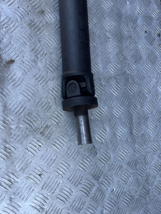 Кардан Mitsubishi pajero 1986 год паджеро обьем 2.0 бенз