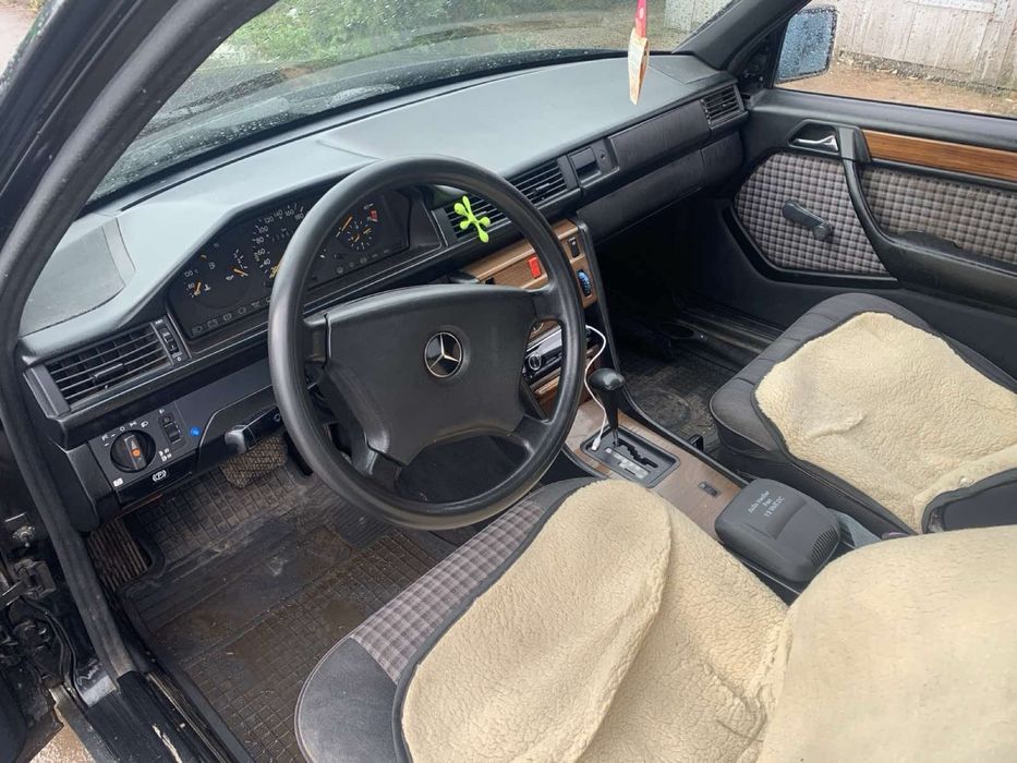 Продам мерседес 124 торг