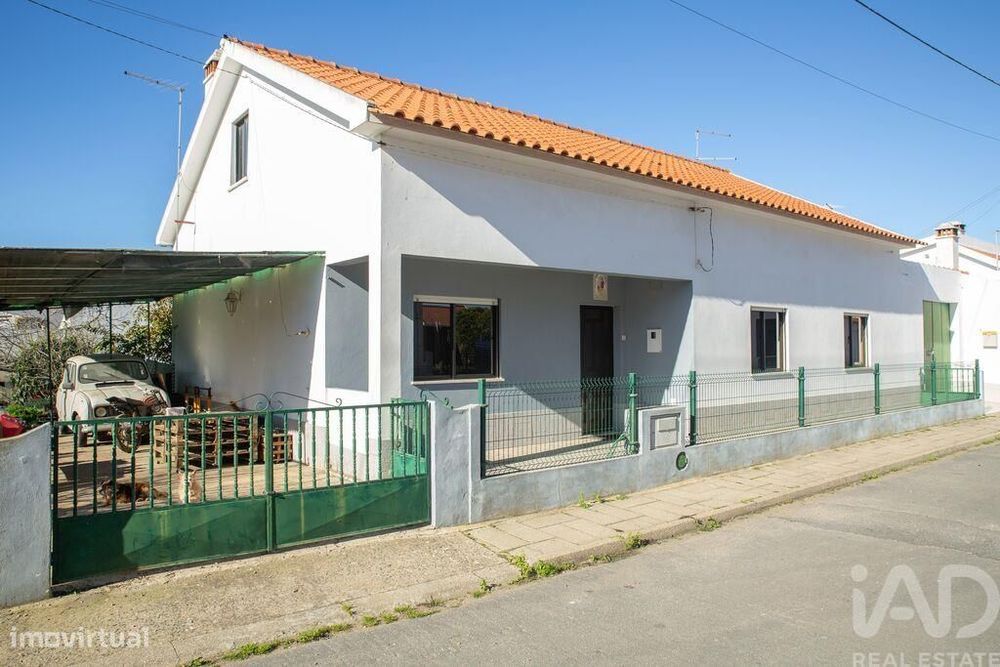 Casa T3 em Boavista dos Pinheiros de 175,00 m2