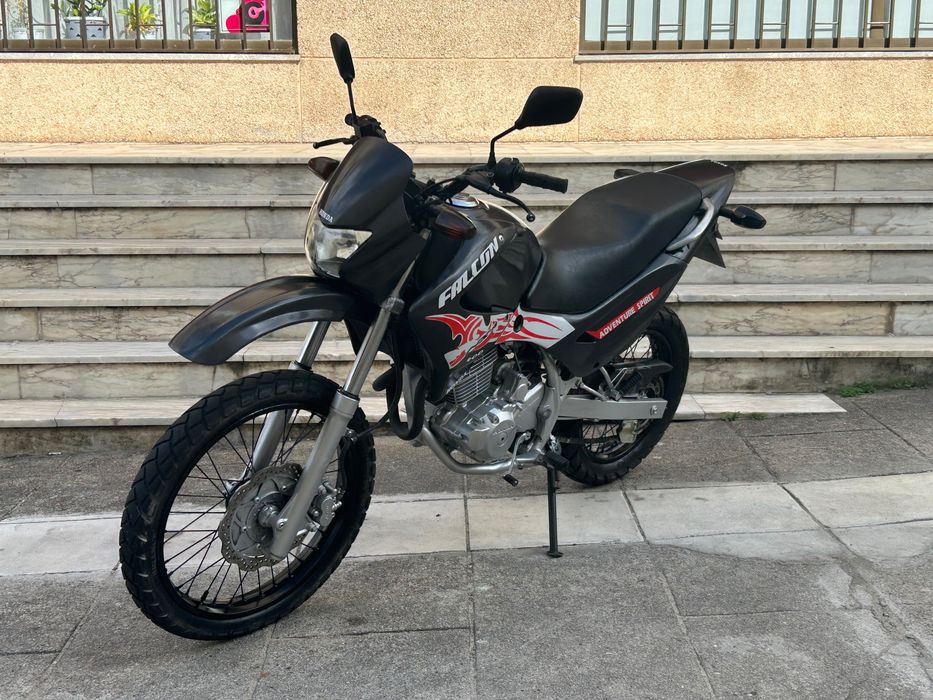 Honda nx4falcon 400 ótimo estado, possibilidade de parcelamento.