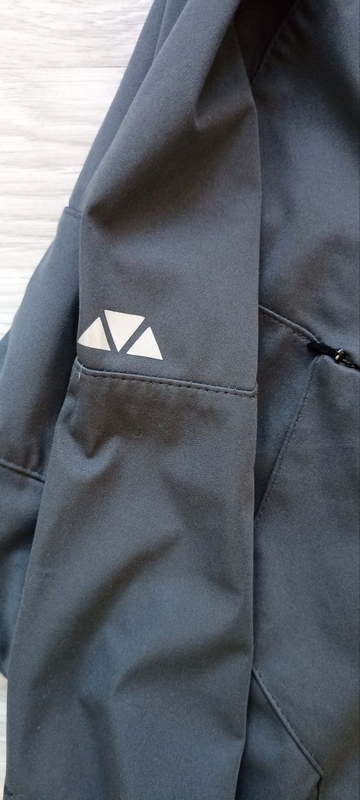 Softshell kurtka techniczna z gumowanego nylonu membrana Adler EU 40/L