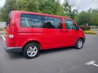 Volkswagen Transporter VW T5 9 osobowy