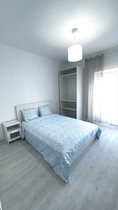 Aluguer quarto suite(wc privado) Amadora