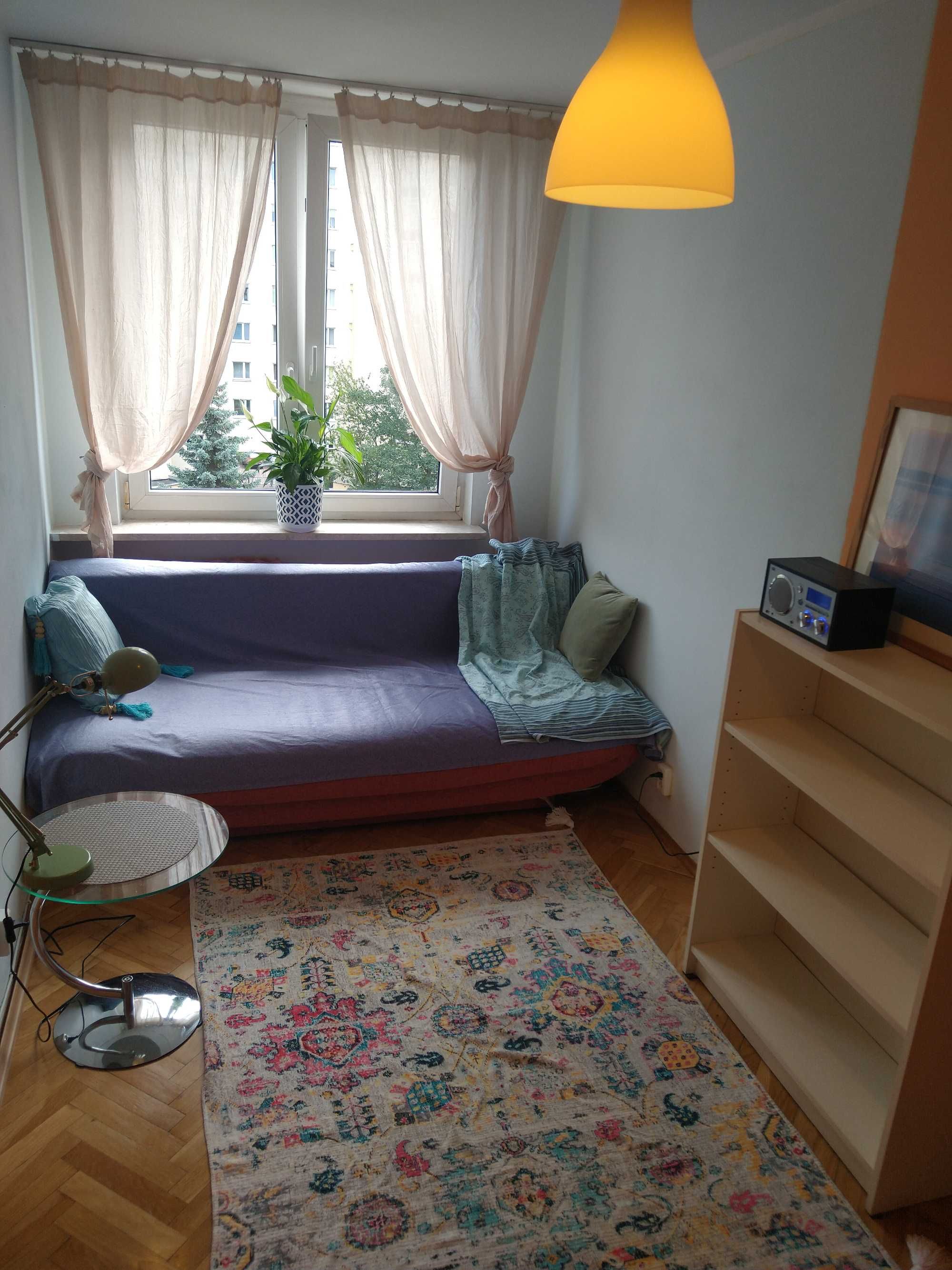**Pokoj 12 m2 na Orzyckiej ,przy Galerii Mokotow,UW wynajme**