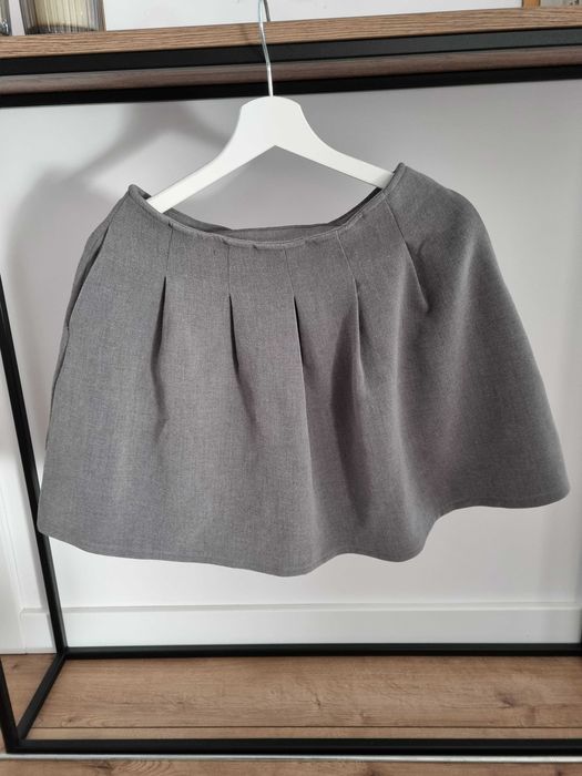 Spódnica krótka Stradivarius szara 36 S