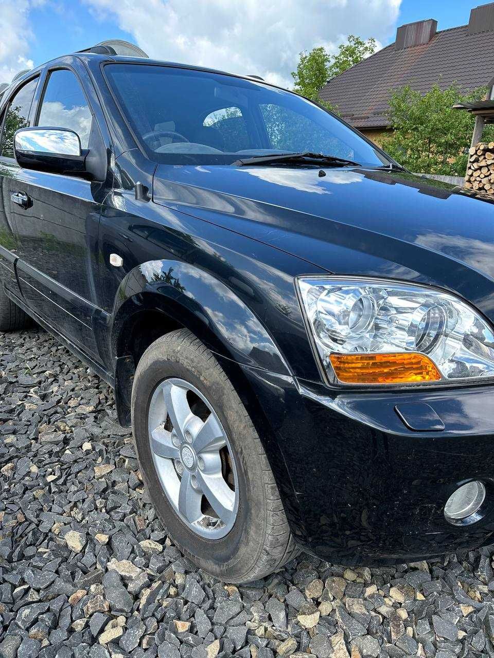 Капот Kia Sorento / Шрот 2002 - 2009