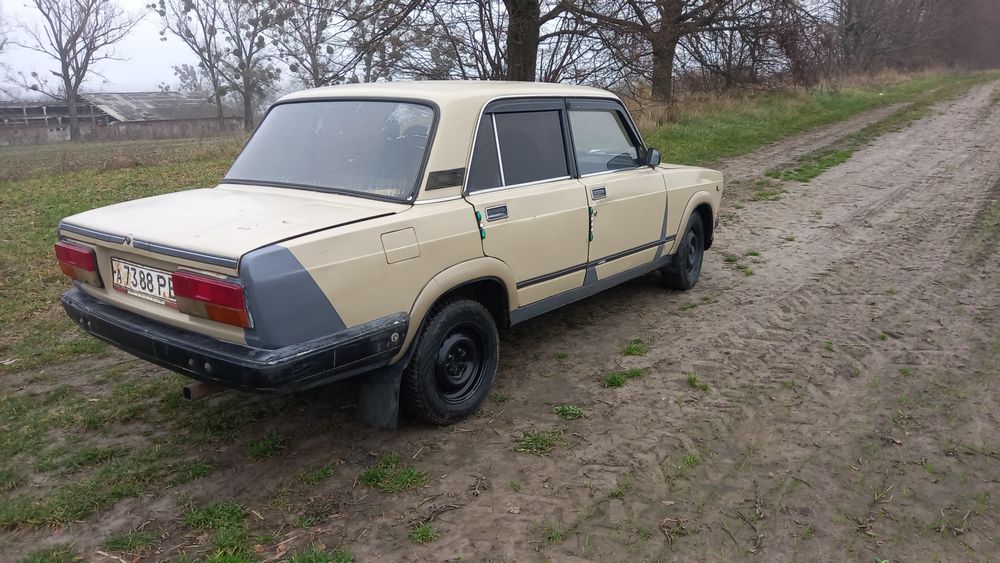 Продам жигуль на повному ходу