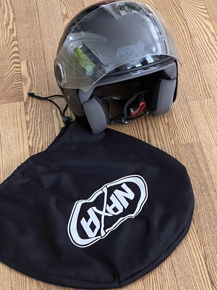 Kask motocyklowy  NAXA /2szt./ rozm. M