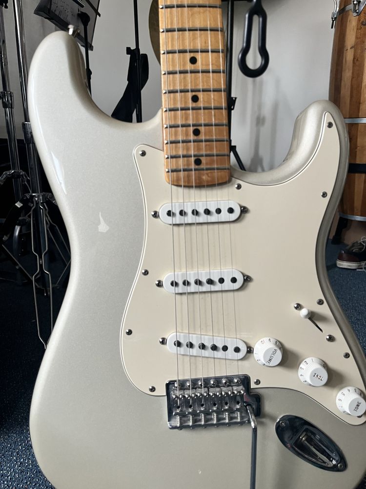 Sprzedam Fender stratokaster