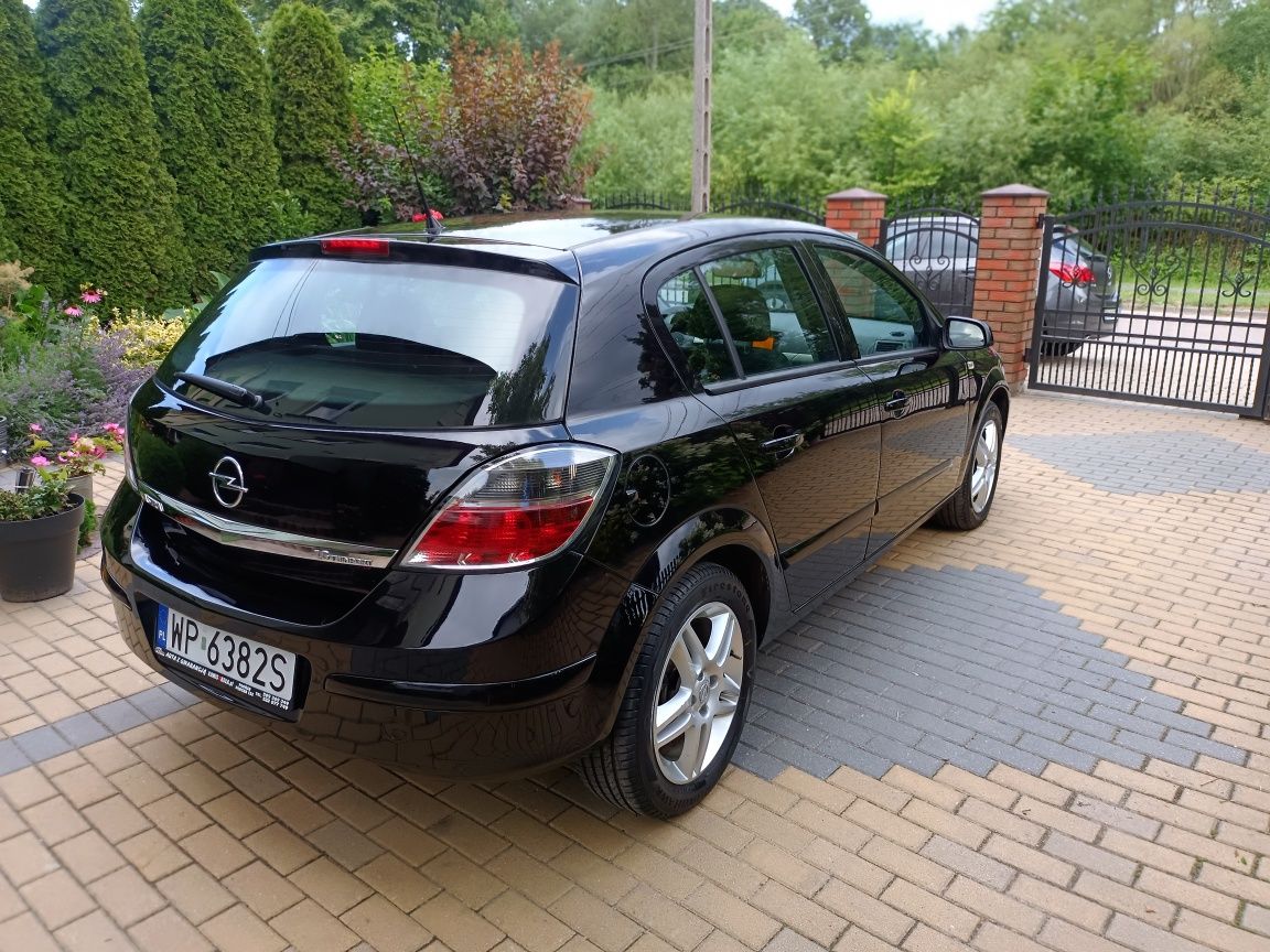 Opel Astra H / 1.6 LPG / Tempomat / Zero korozji / Świetny stan /