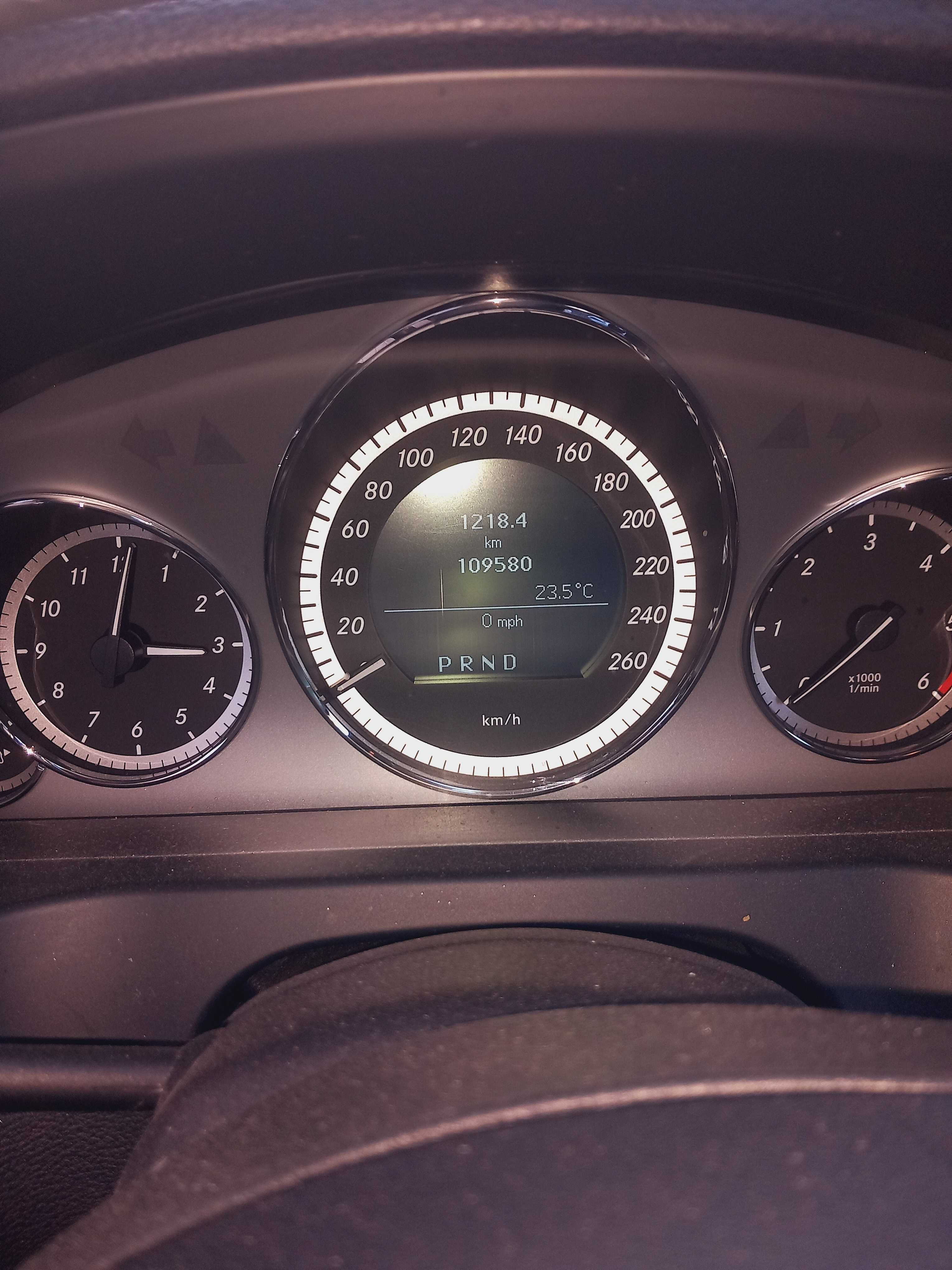 Carro Mercedes E 350 CDI