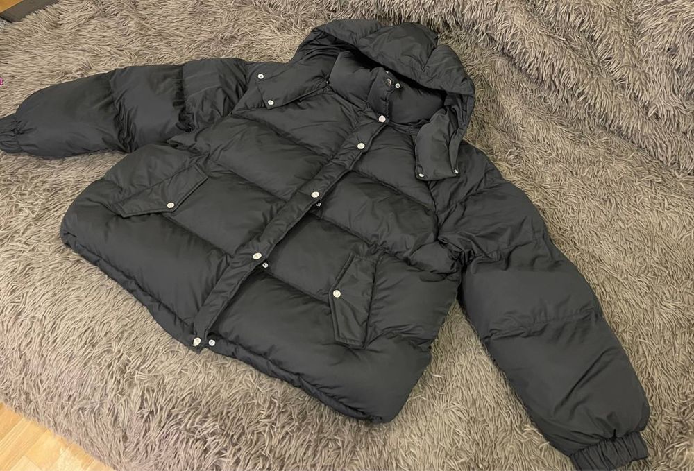 Жіночій пуховик