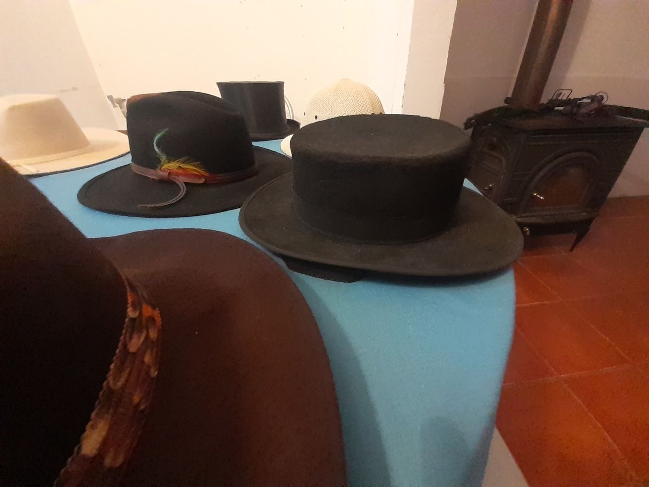 Chapeus vintage anos 80