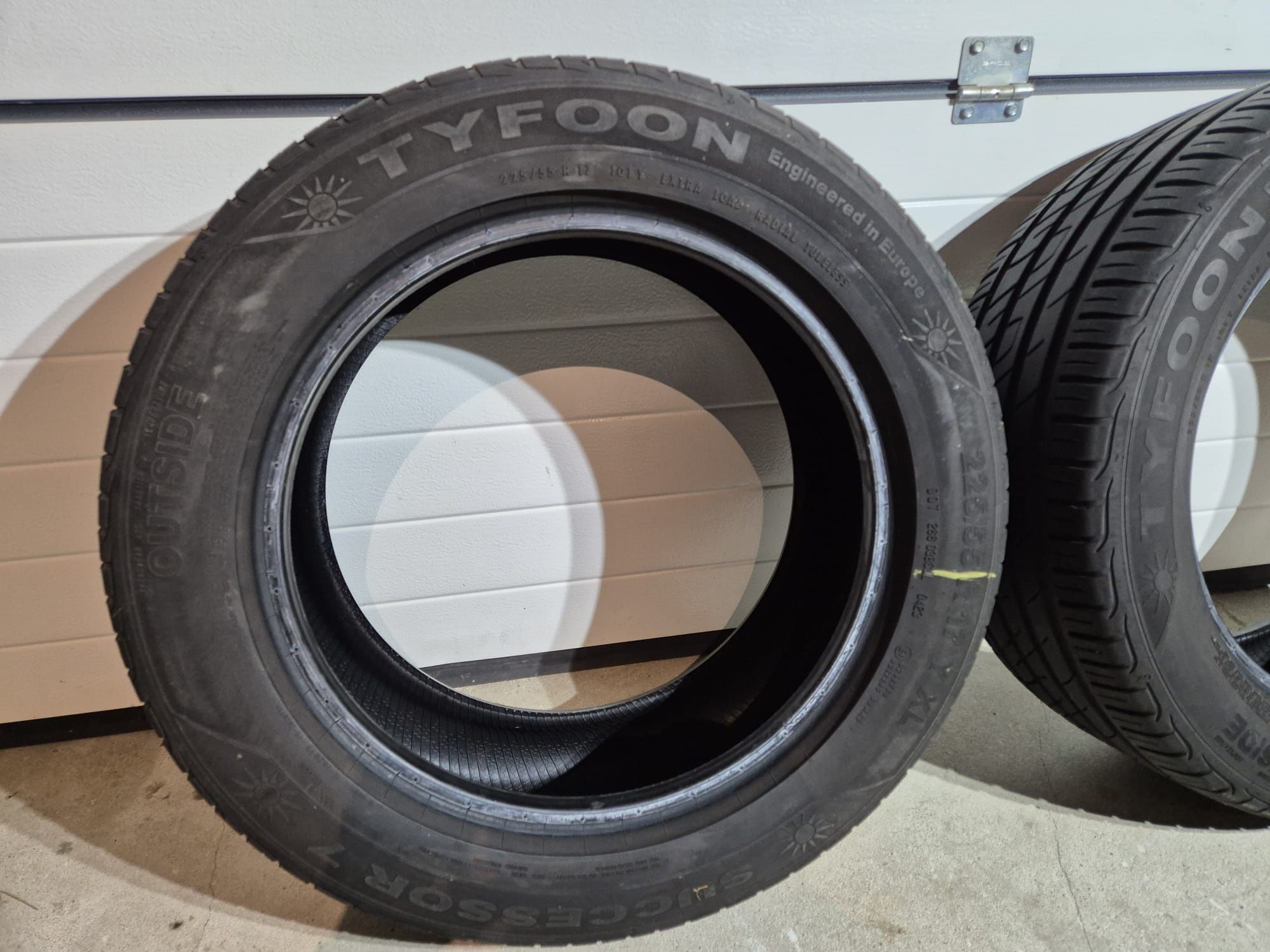 Letnie opony Tyfoon Successor 7 2szt 225/55/R17 michelin