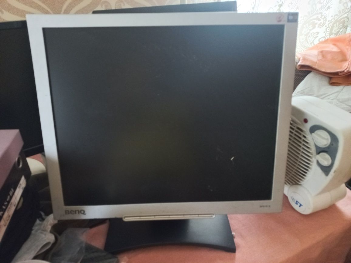 Монитор Benq fp91g x