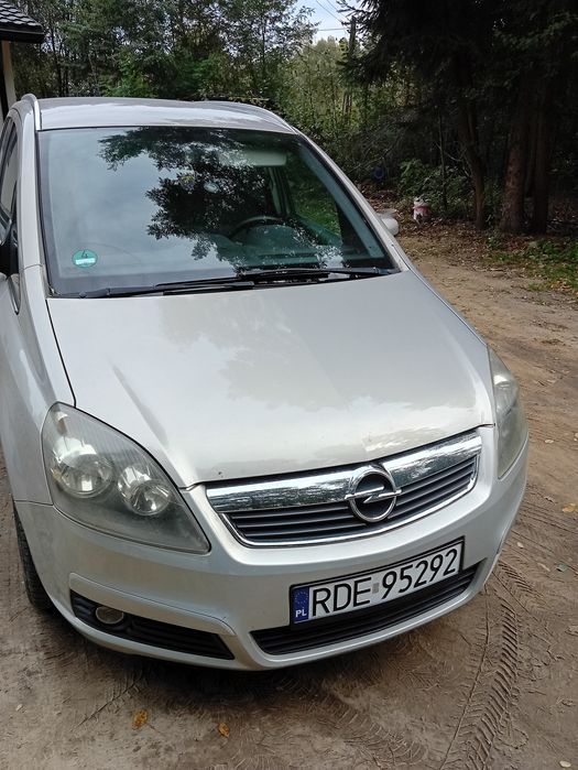 Opel zafira 1.9cdti