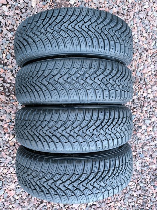 Zimowe Falken 175/65R14. 8 mm. 2021 r.