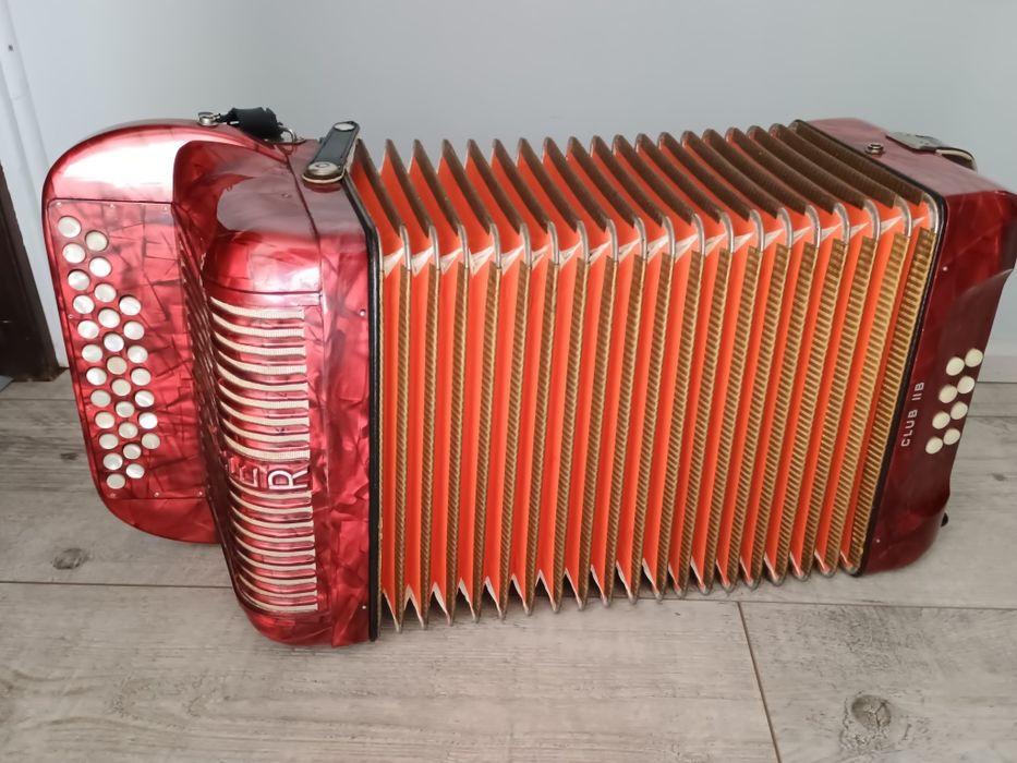 Hohner club 2. Heligonka