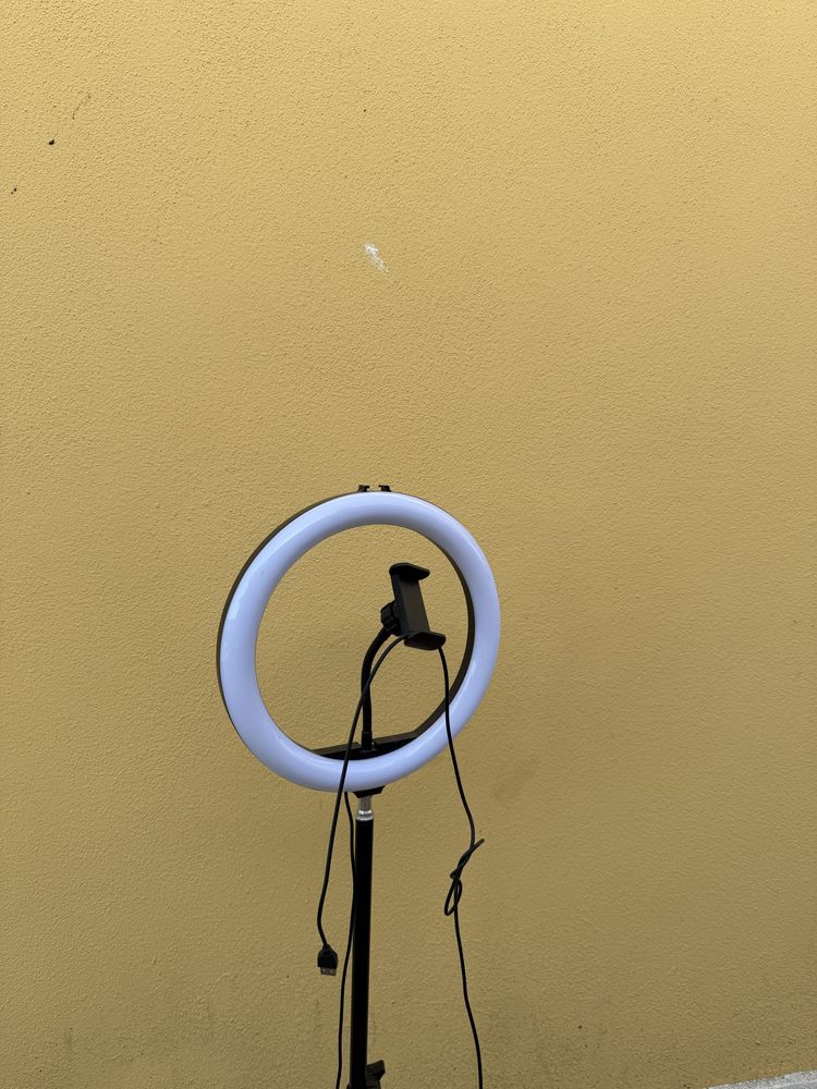 Tripe com led telemovel ajustavel