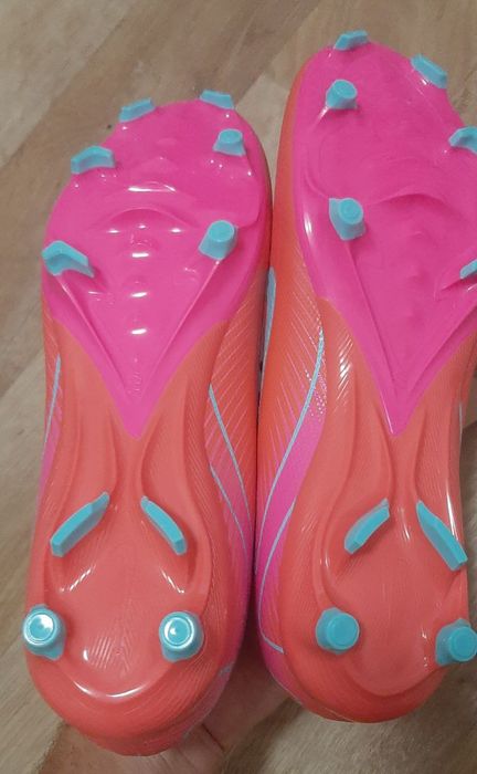 Nike zoom vapor 16 Academy 42.5