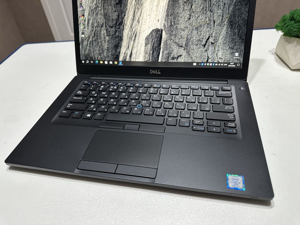 Dell Latitude 7490 14"FHD IPS|i7-8650U |16 Gb DDR4|256 GbNVMe|UHD 620