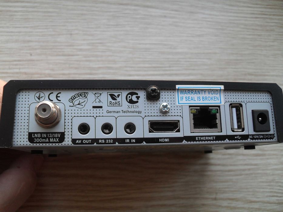 Gi HD mini - компактний супутниковий HD ресивер.