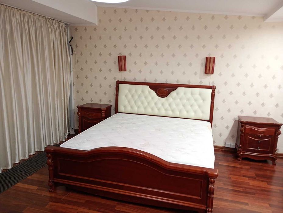 Оренда. вул. Сахарова, 80-А Новобуд Ближній центр Трирівнева. Паркінг!