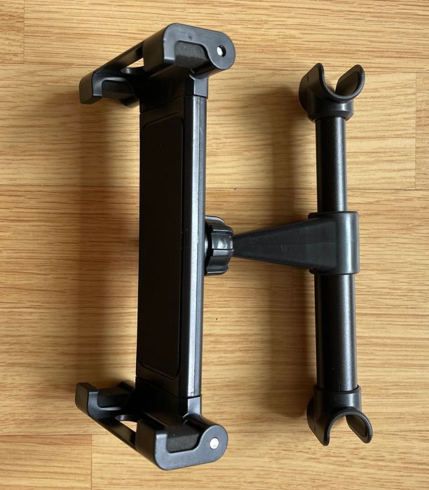 Кріплення планшета кріпиться на підголовник автомобіл