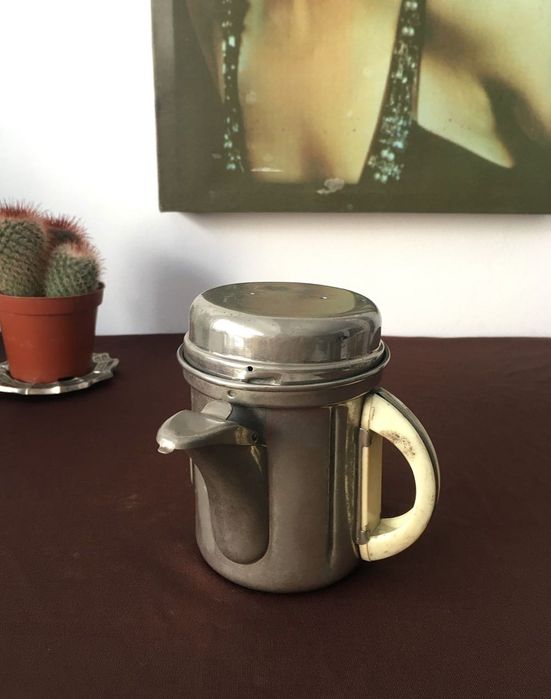 Cafeteira de latão
