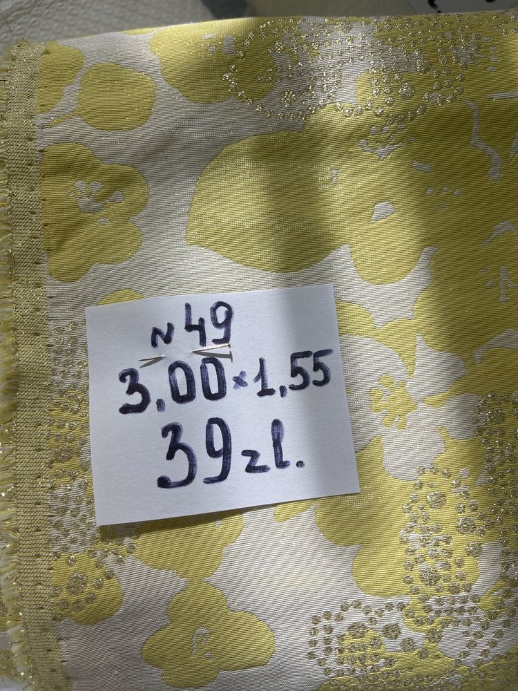 Tkanina z lureksem zółta złota kupon 3,00x 1,55 m