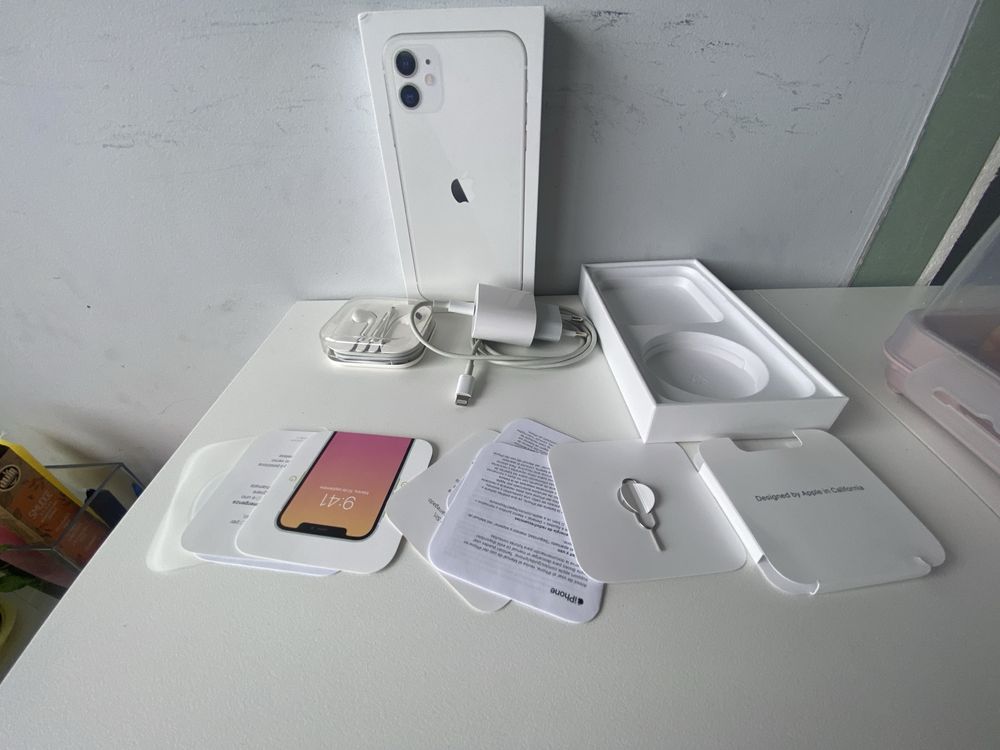 Iphone 11 64gb branco