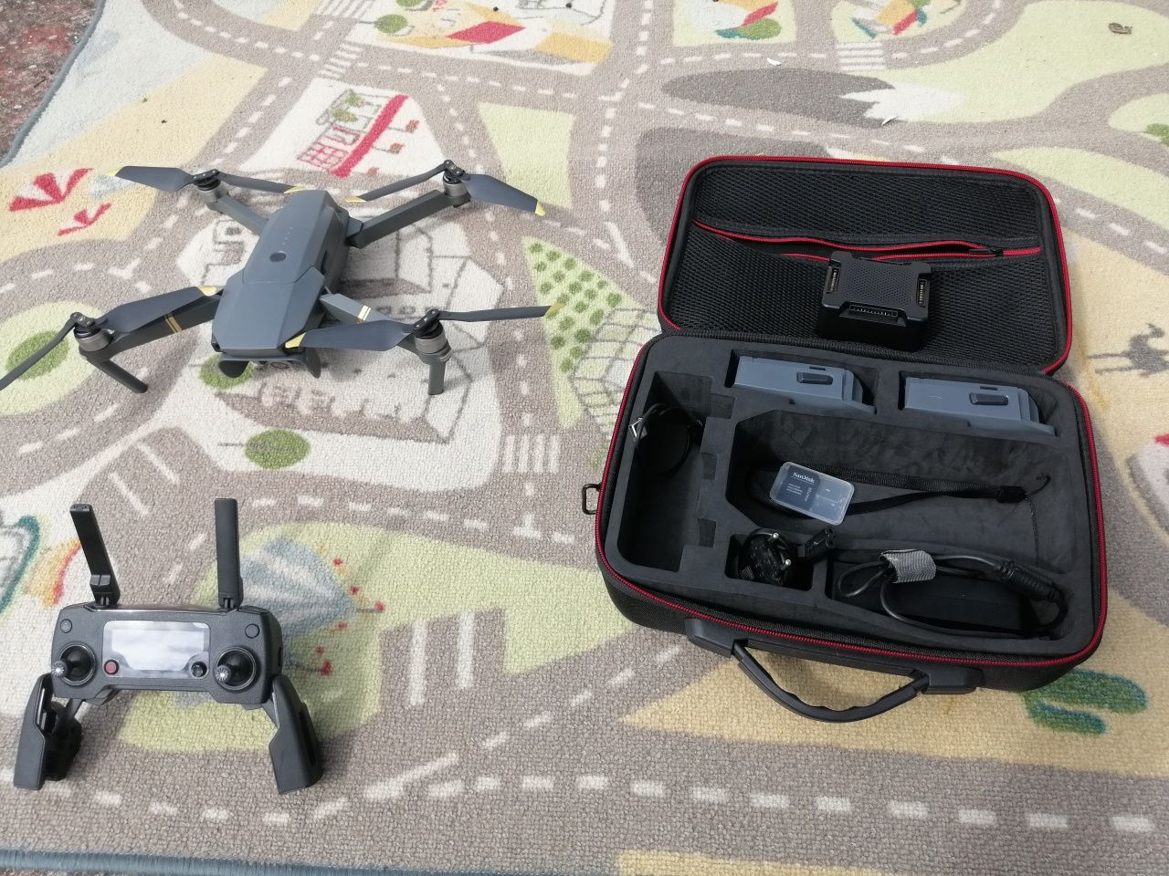 Drone Mavic pro com 3 baterias