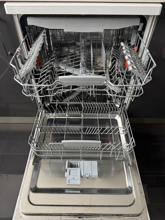 Maquina Lavar Loiça Hotpoint Ariston (ULTIMO PREÇO)