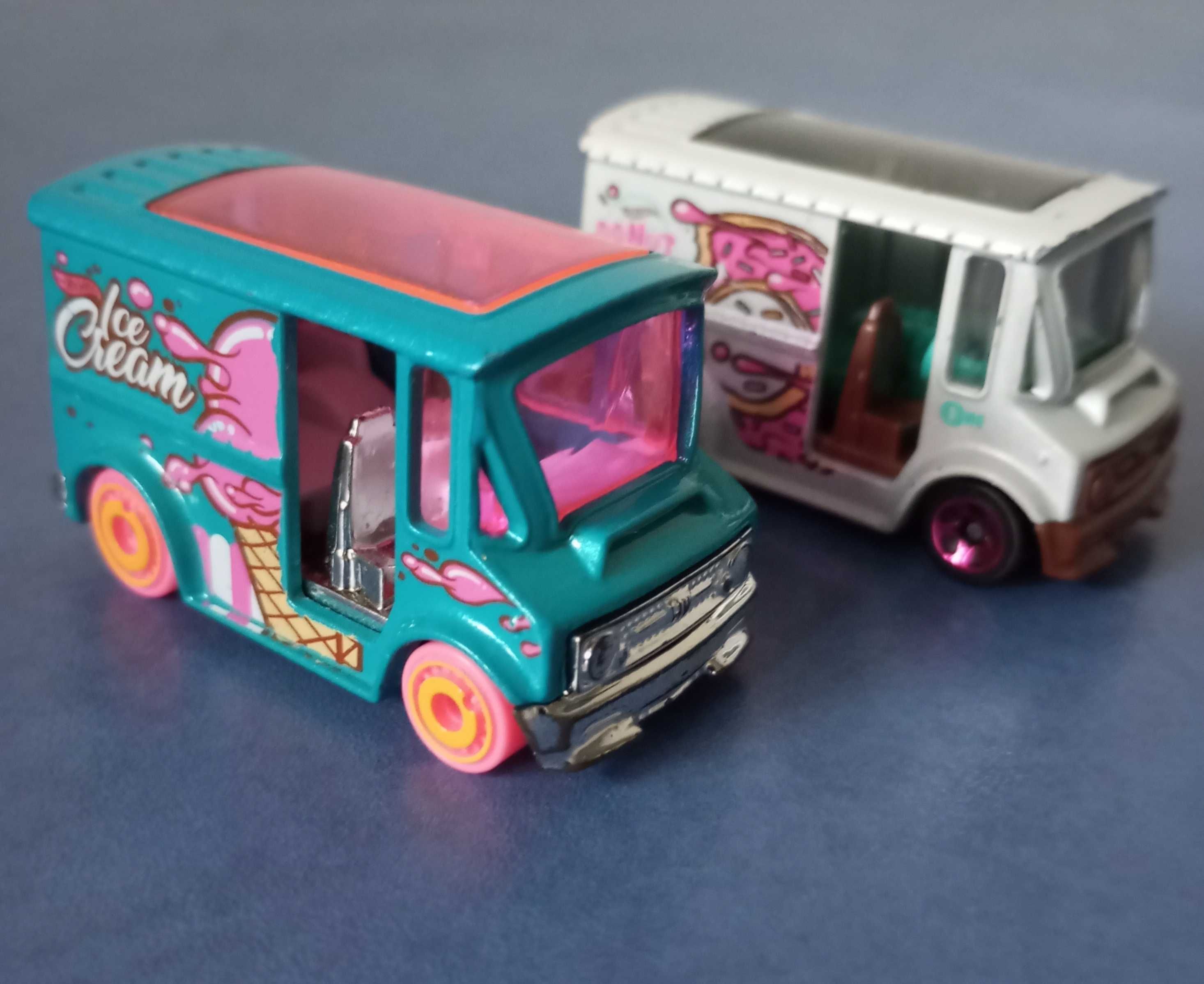 Машинки Hot Wheels Mattel металеві автобуси 8 штук