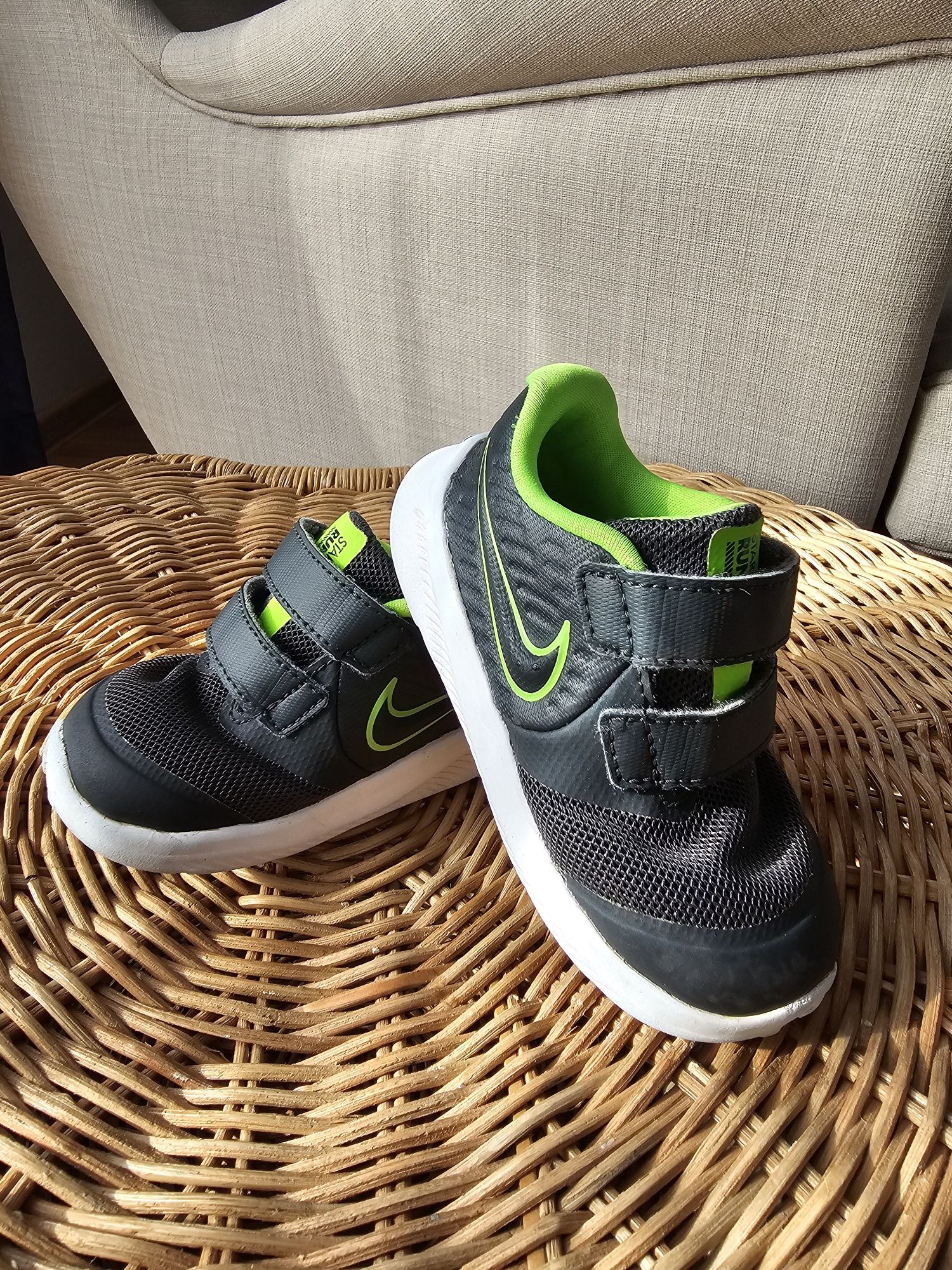 Buty Nike gofast Star Runner rozmiar 21