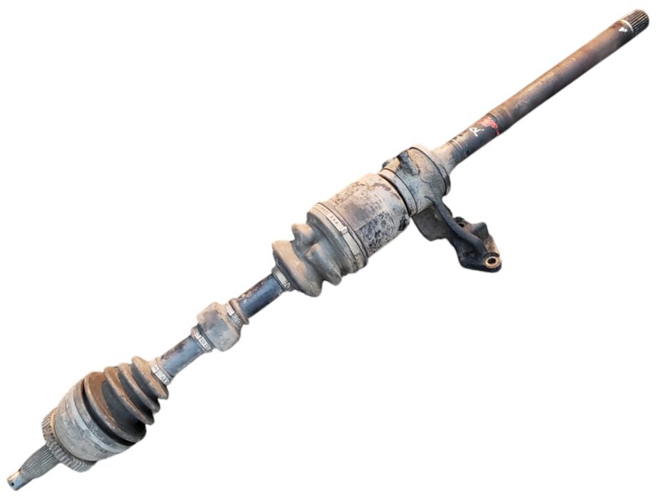 Полуось передняя правая в сборе с промвалом МКПП Hyundai разборка