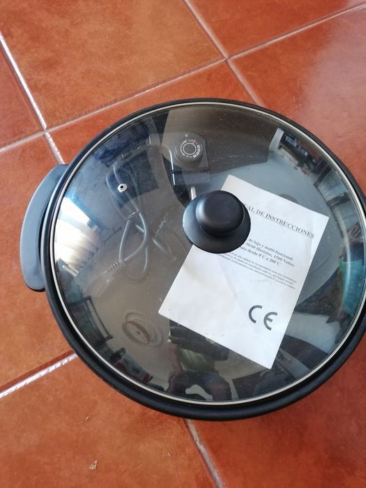 Vendo panela elétrica para fazer pizzas