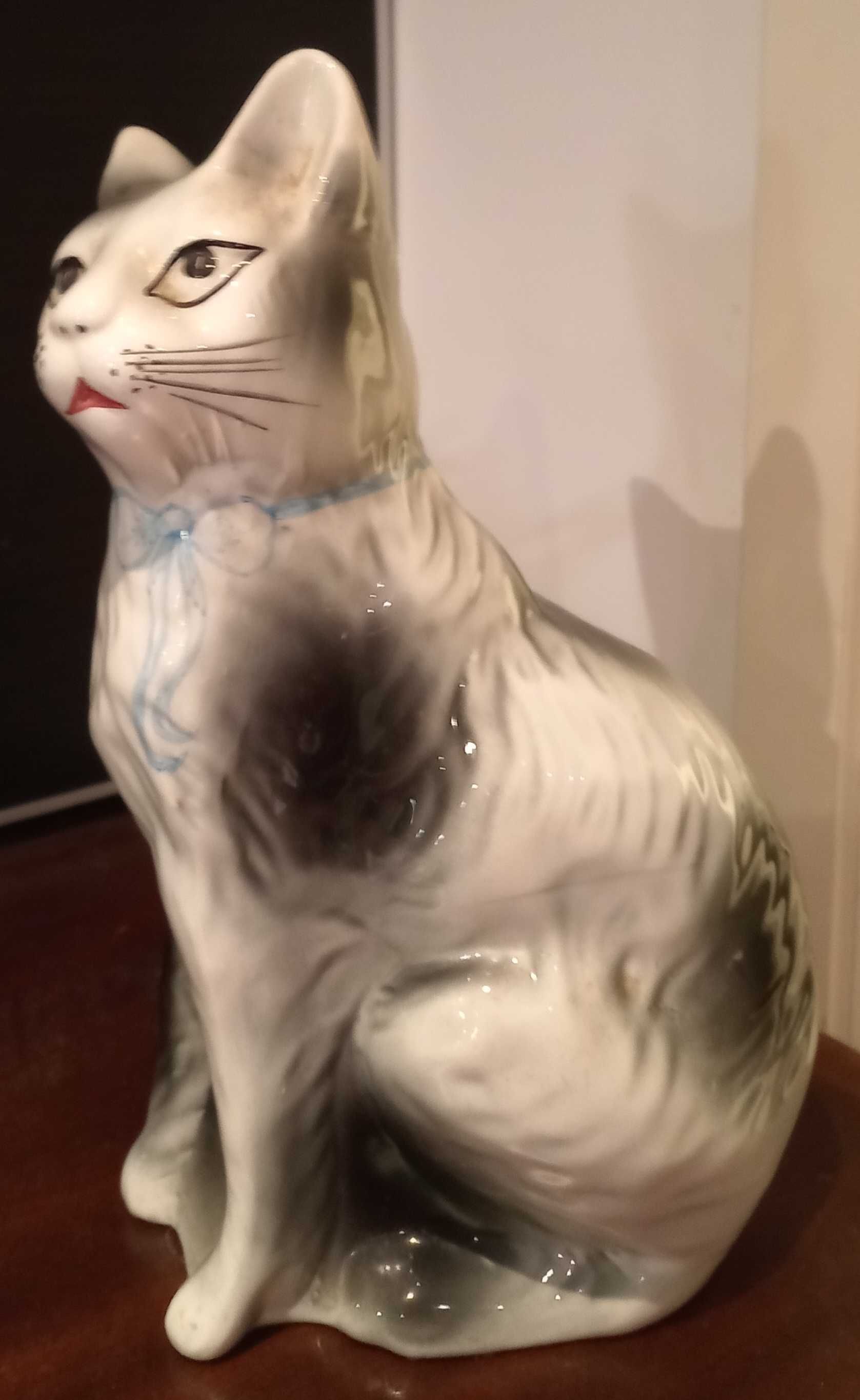 Estatua decorativa de um gato