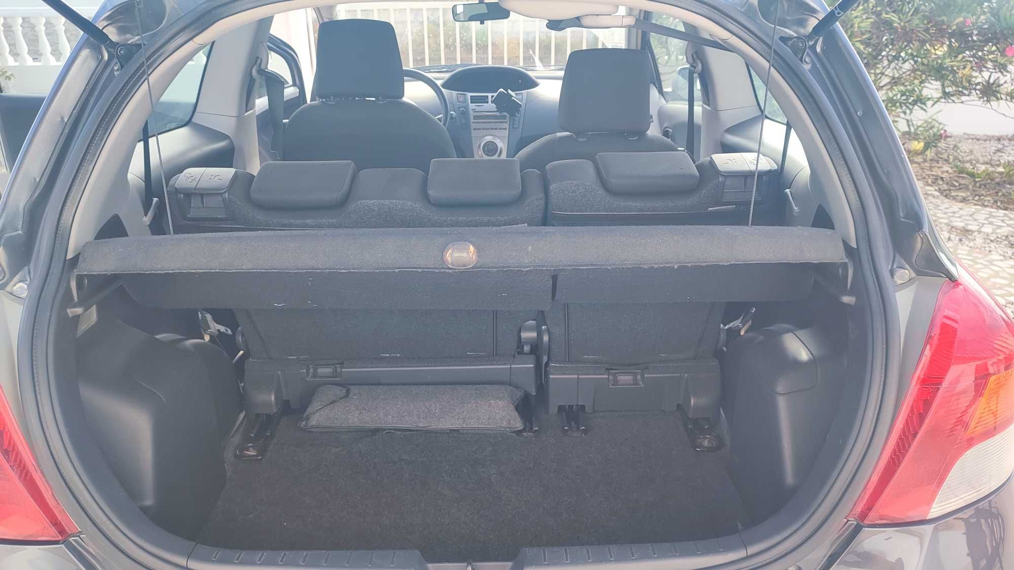 Toyota Yaris 1.0 VVT-i AC  12/2009 somente 82000km