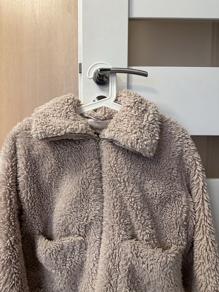 futerko damskie Pull Bear