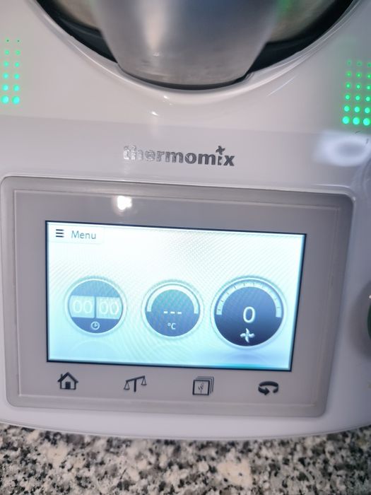 Bimby TM5 com acessórios