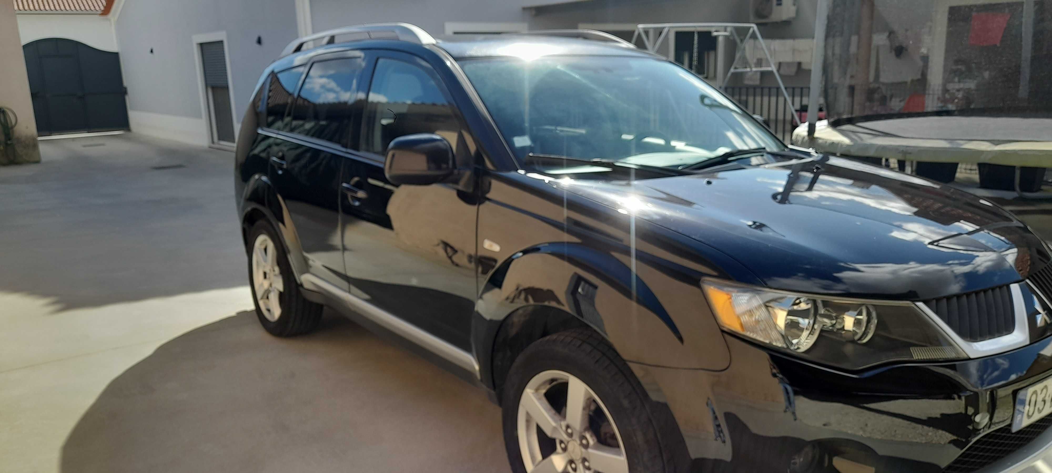 Vendo Mitsubishi outlander 7 lugares